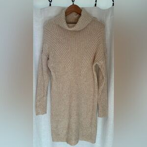 Knit Sweater in Cream (Tahari)